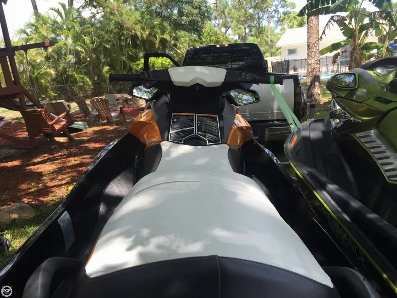 Slide: The Image of Sea-Doo GTR 215 (Pair) 2013 - 6