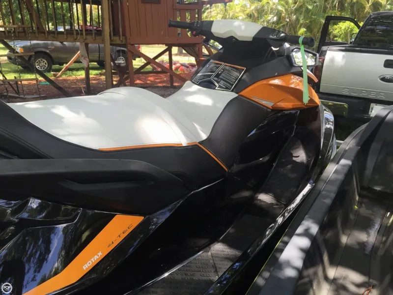 Slide: The Image of Sea-Doo GTR 215 (Pair) 2013 - 7