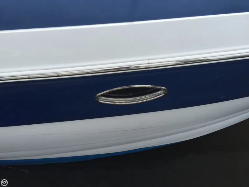 Slide: The Image of Crownline Boats 340 CR 2009 - 10