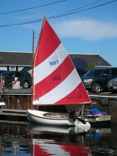Slide: The Image of Handy Cat Catboat 1973 - 0