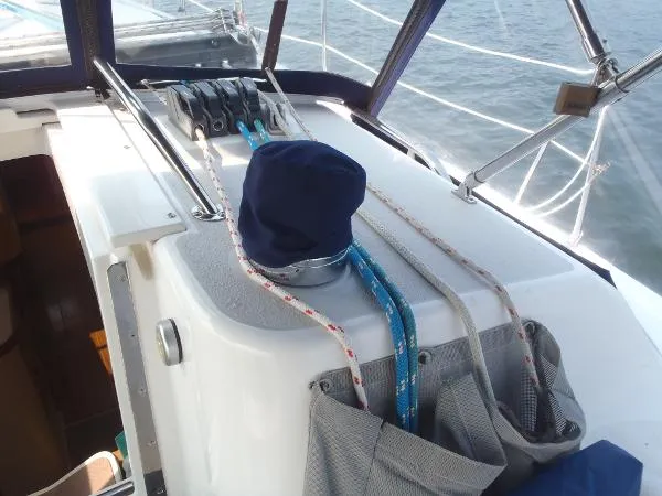 Slide: The Image of Catalina 380 2001 - 8