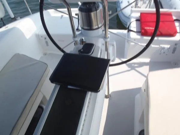 Slide: The Image of Catalina 380 2001 - 9