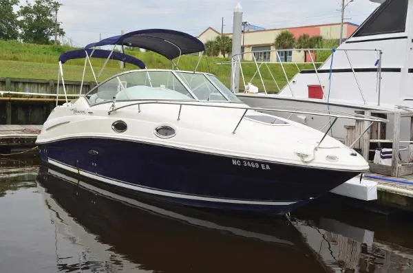 Slide: The Image of Sea Ray 240 Sundancer 2007 - 0