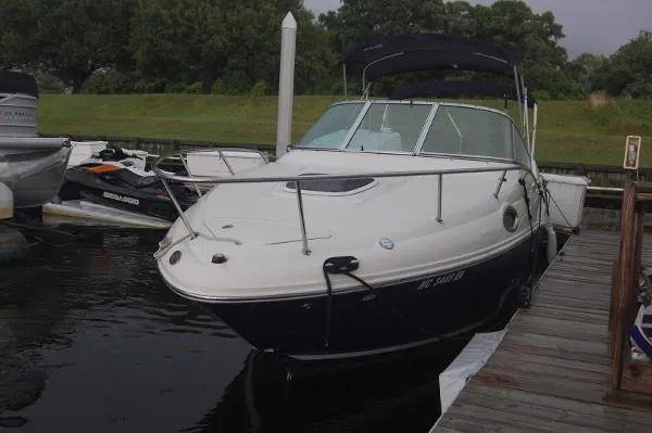 Slide: The Image of Sea Ray 240 Sundancer 2007 - 4