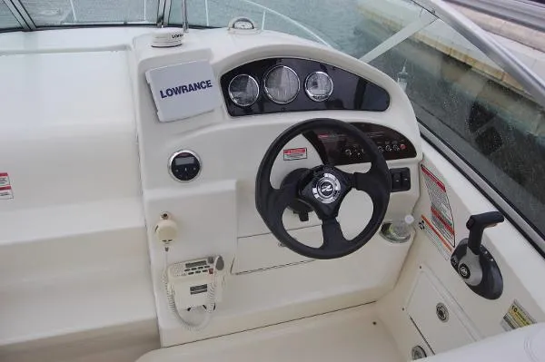Slide: The Image of Sea Ray 240 Sundancer 2007 - 6