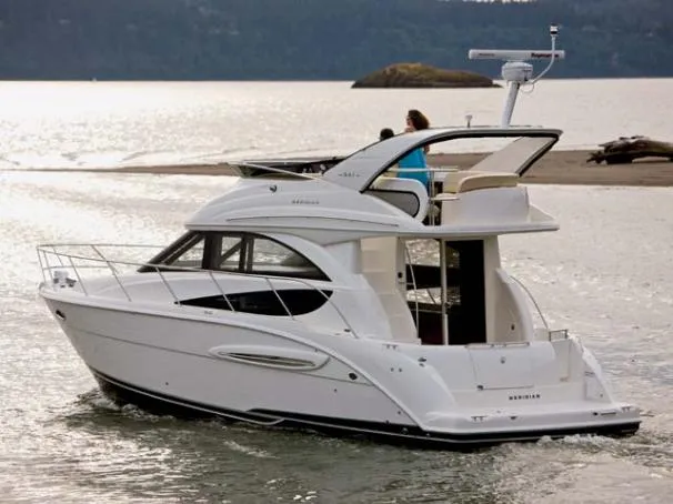 Slide: The Image of Meridian 341 Sedan 2009 - 4