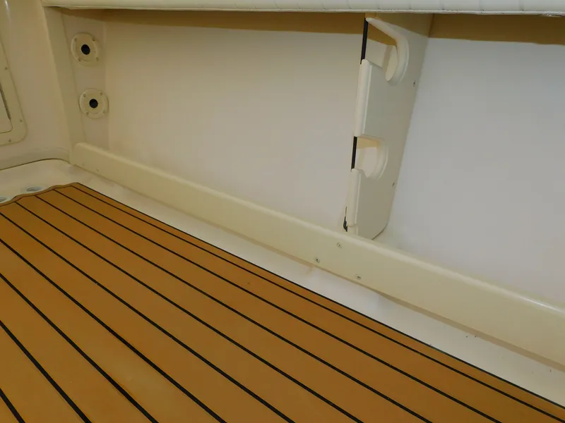 Slide: The Image of Grady-White Gulfstream 232 2012 - 63