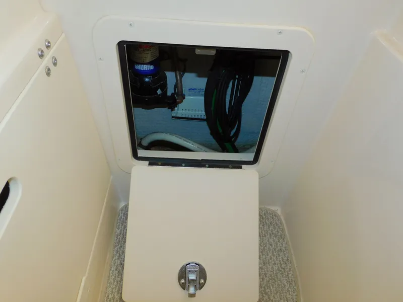 Slide: The Image of Grady-White Gulfstream 232 2012 - 84