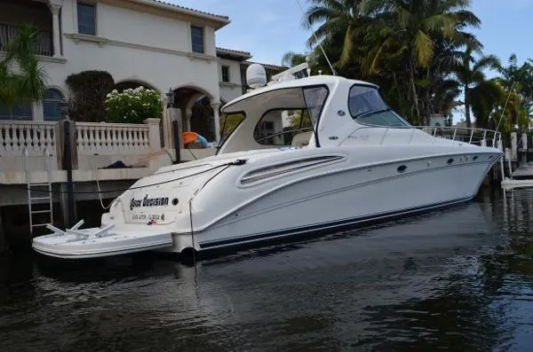 Slide: The Image of Sea Ray Sundancer 2004 - 5