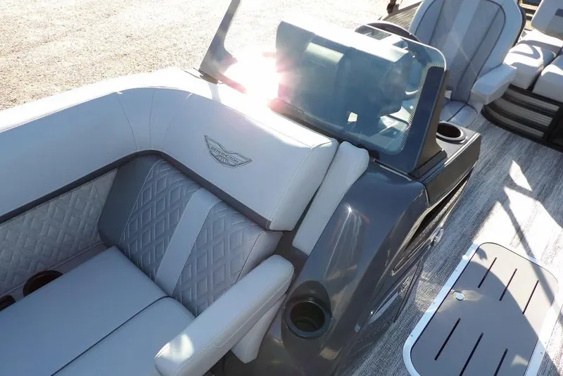 Slide: The Image of 2026 Bennington M Swingback 22 MSB boat interior with luxurious seating and modern design. - 11