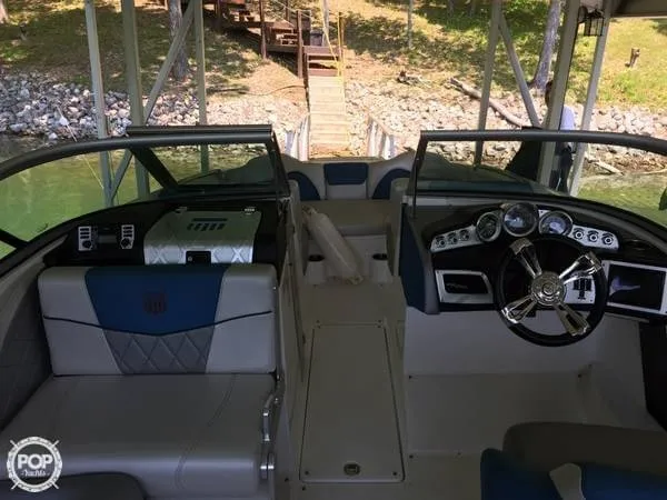 Slide: The Image of Mastercraft x35 2012 - 6