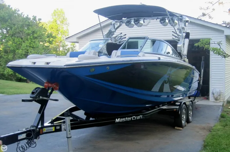 Slide: The Image of Mastercraft x35 2012 - 8