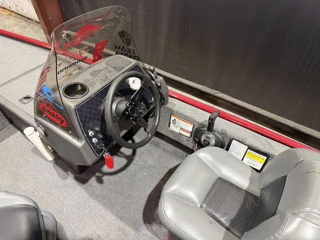 Slide: The Image of Tracker BASS TRACKER Classic W/Mercury 50 2020 - 12