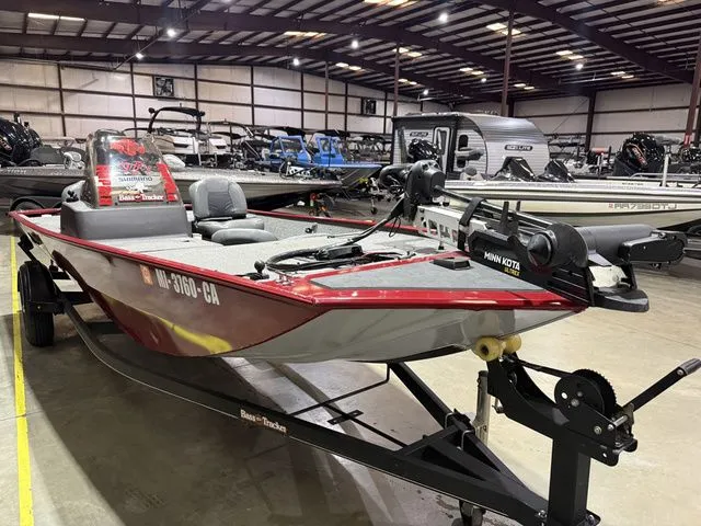 Slide: The Image of Tracker BASS TRACKER Classic W/Mercury 50 2020 - 3