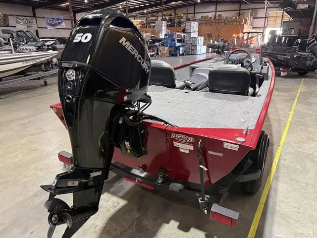 Slide: The Image of Tracker BASS TRACKER Classic W/Mercury 50 2020 - 4