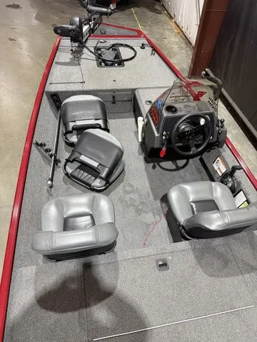 Slide: The Image of Tracker BASS TRACKER Classic W/Mercury 50 2020 - 6