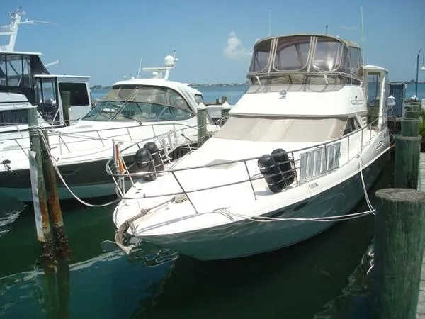 Slide: The Image of Sea Ray Aft Cabin M/Y 1997 - 0