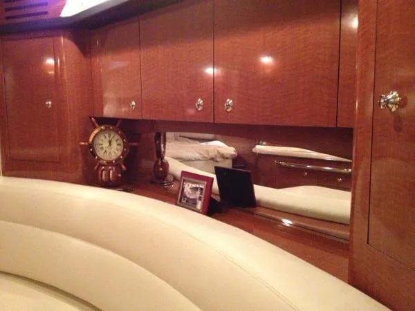 Slide: The Image of Sea Ray 340 Sundancer 2003 - 4
