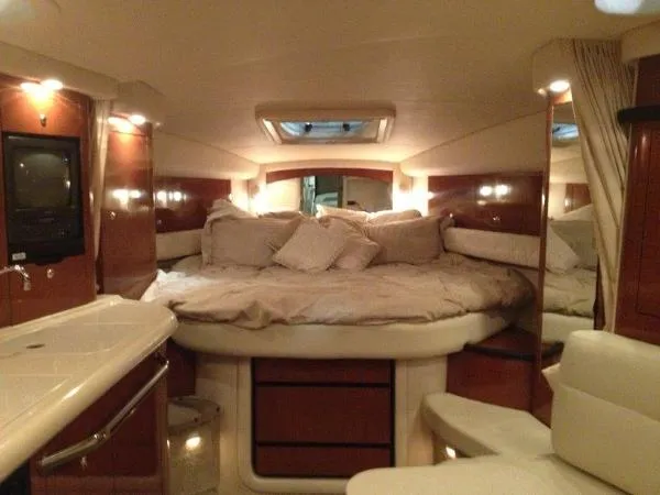 Slide: The Image of Sea Ray 340 Sundancer 2003 - 6