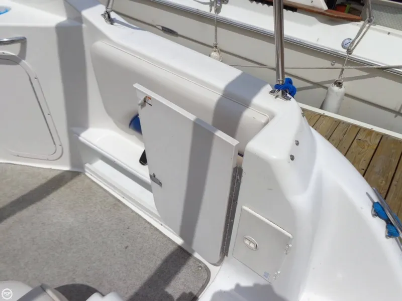 Slide: The Image of Chaparral 260 Signature 1999 - 3