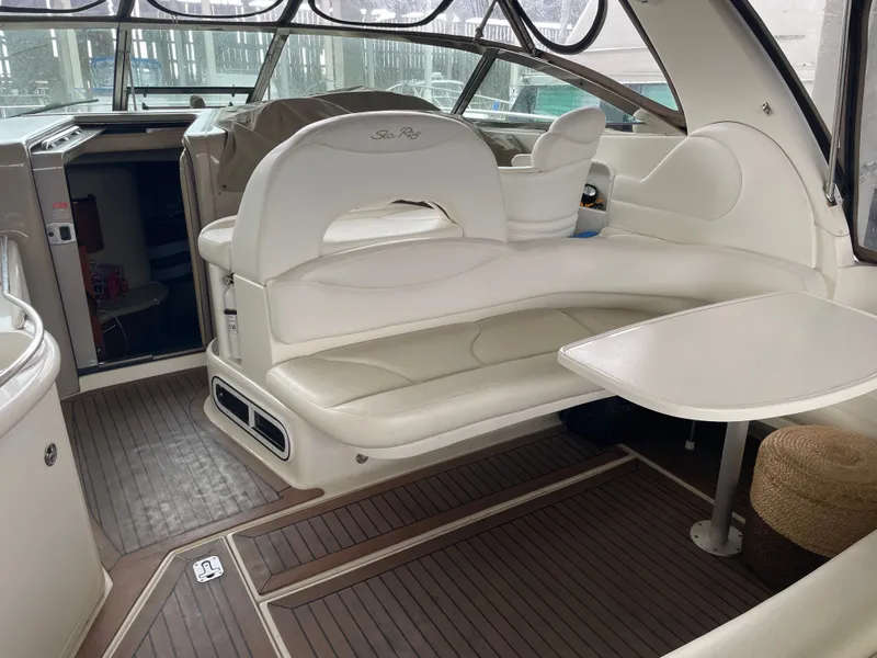 Slide: The Image of Sea Ray 380 Sundancer 2001 - 3