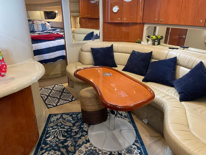 Slide: The Image of Sea Ray 380 Sundancer 2001 - 18
