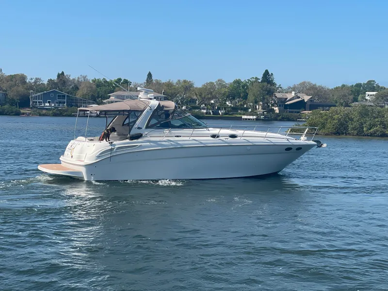 Slide: The Image of Sea Ray 380 Sundancer 2001 - 60