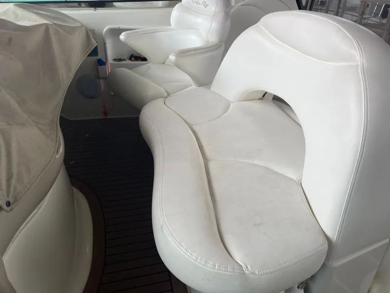 Slide: The Image of Sea Ray 380 Sundancer 2001 - 7