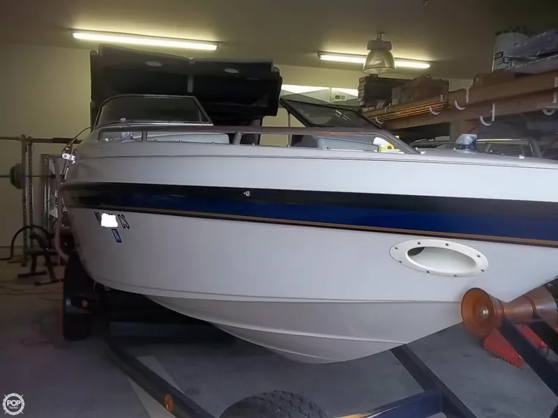 Slide: The Image of Crownline Boats 225 1993 - 8