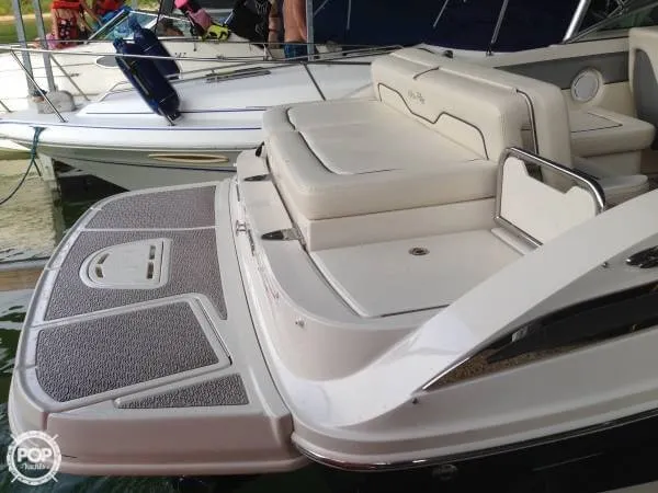 Slide: The Image of Sea Ray 240 Sundeck 2010 - 4
