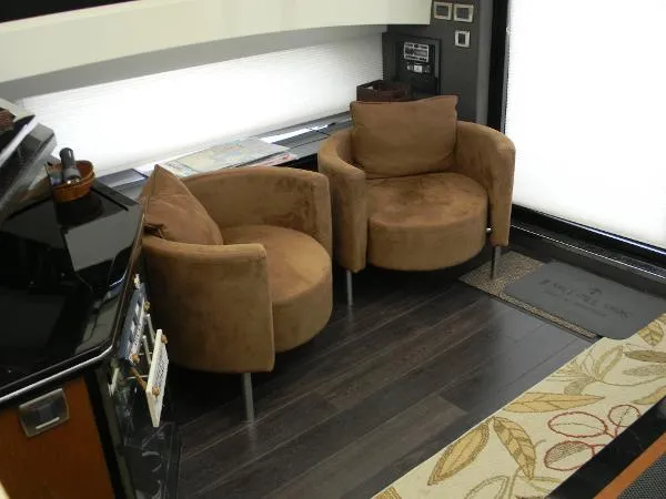 Slide: The Image of Marquis 500 Sport Coupe 2009 - 3