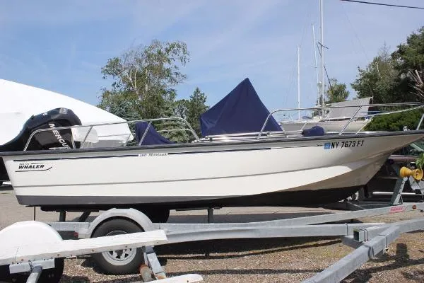 Slide: The Image of Boston Whaler 190 Montauk 2008 - 1