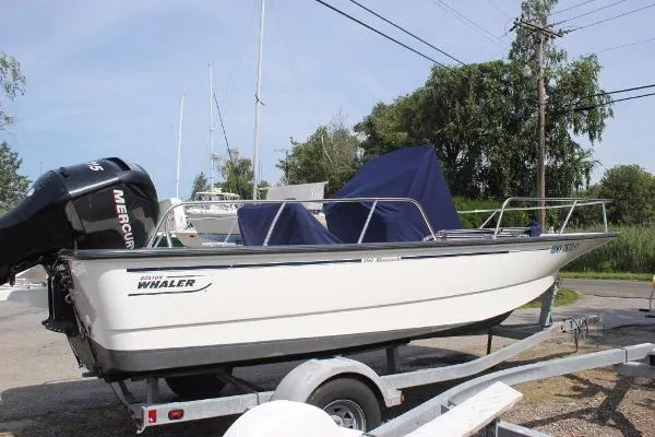 Slide: The Image of Boston Whaler 190 Montauk 2008 - 3