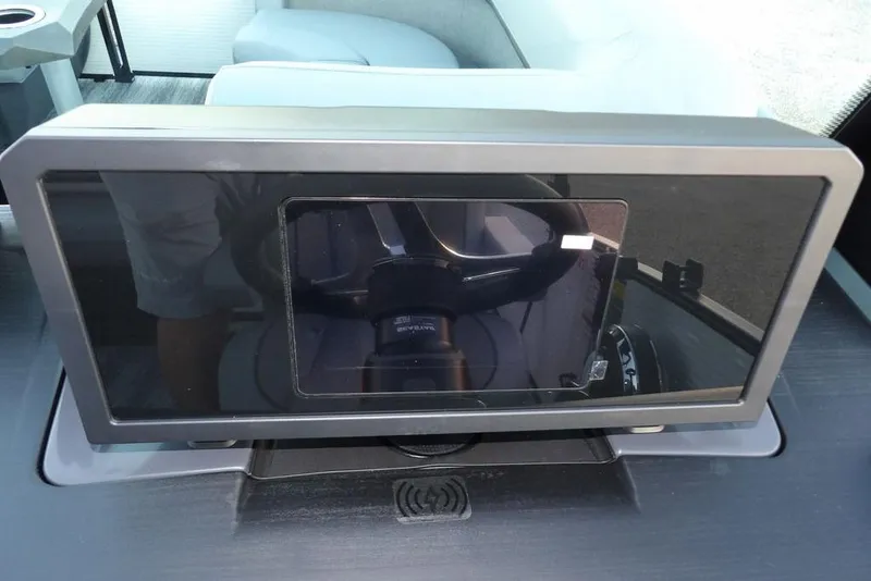 Slide: The Image of Dashboard of 2026 Bennington M Swingback 22 MSB with modern touchscreen display. - 24