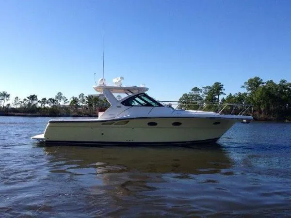 Slide: The Image of Tiara 32 Open 2005 - 0