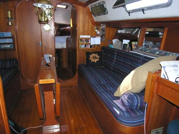 Slide: The Image of J Boats J-37C 1990 - 1