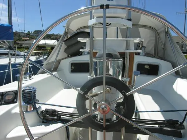Slide: The Image of J Boats J-37C 1990 - 10