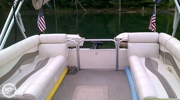 Slide: The Image of Lifetime Fisher 240 DLX Pontoon 2007 - 1