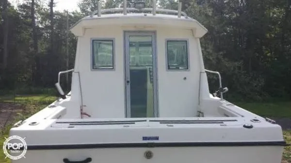 Slide: The Image of Seaswirl 2600 Striper Sport Cabin WA 1999 - 6