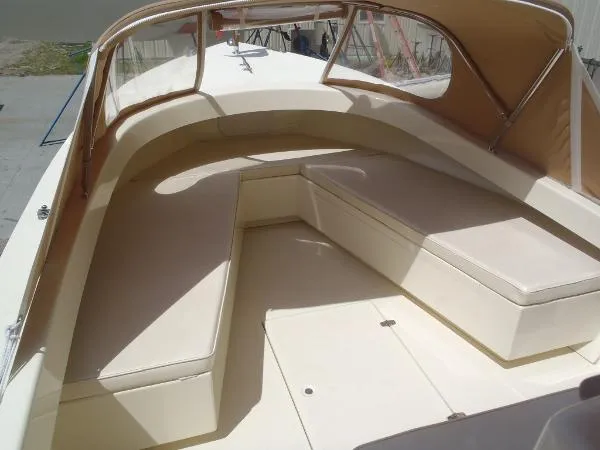 Slide: The Image of Eastern 248 Center Console 2011 - 9