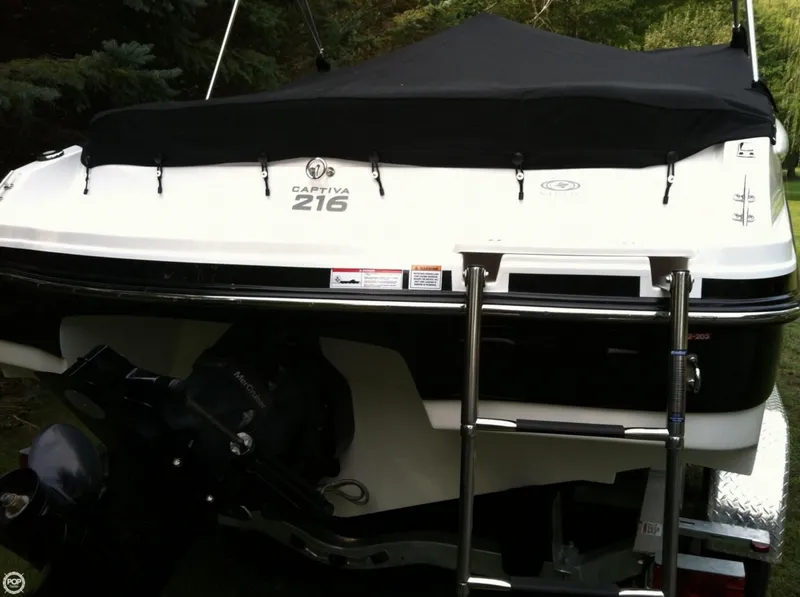 Slide: The Image of Rinker 216 Captiva 2012 - 5