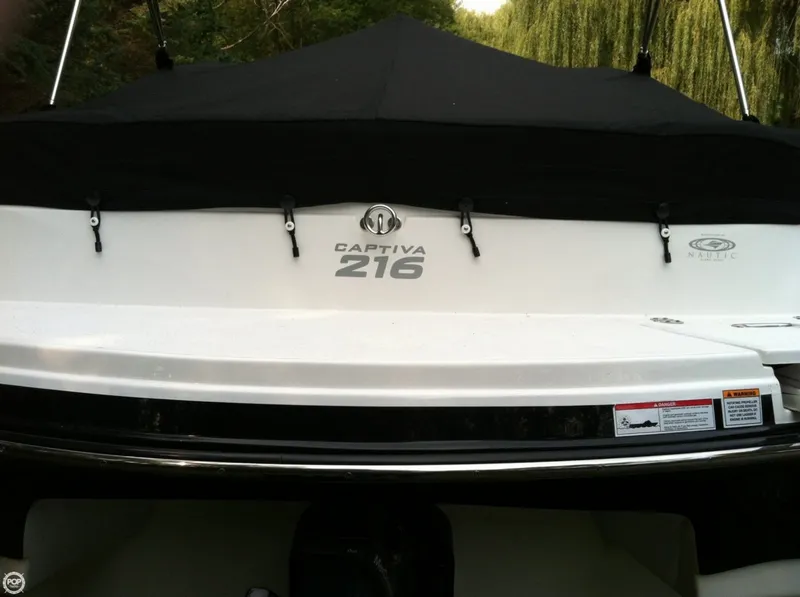 Slide: The Image of Rinker 216 Captiva 2012 - 9