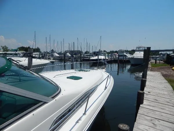 Slide: The Image of Sea Ray 310 Sundancer 1990 - 4