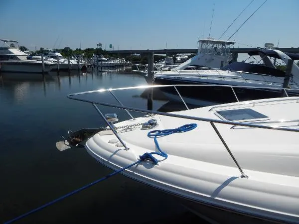 Slide: The Image of Sea Ray 320 Sundancer 2005 - 11