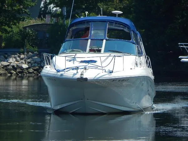 Slide: The Image of Sea Ray 320 Sundancer 2005 - 2