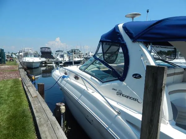 Slide: The Image of Sea Ray 320 Sundancer 2005 - 9