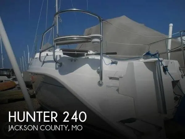 Slide: The Image of Hunter 240 2001 - 0