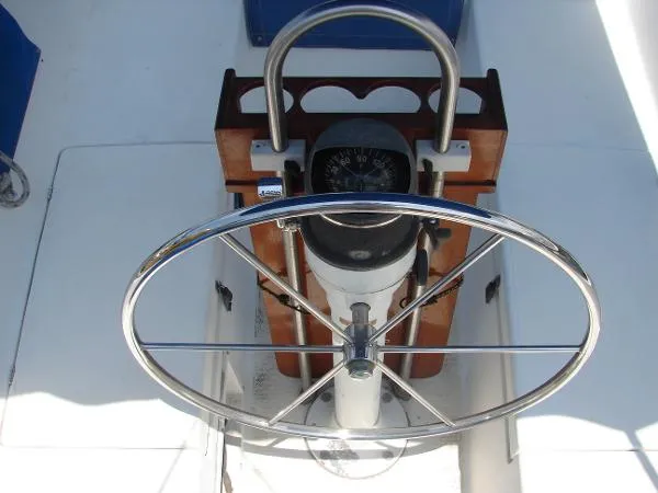 Slide: The Image of Catalina 30 1983 - 10