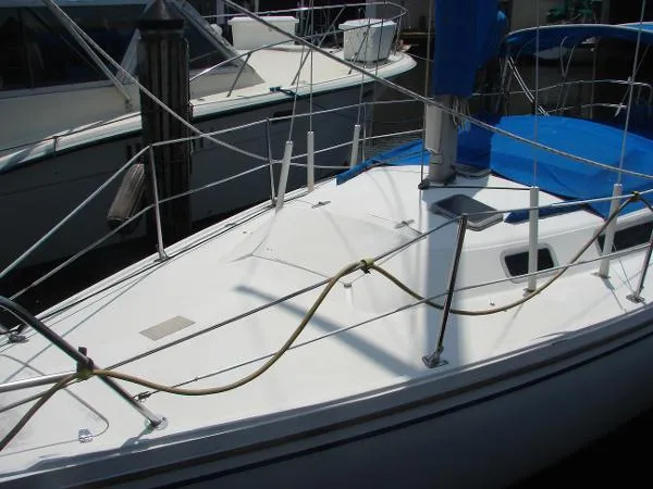 Slide: The Image of Catalina 30 1983 - 3