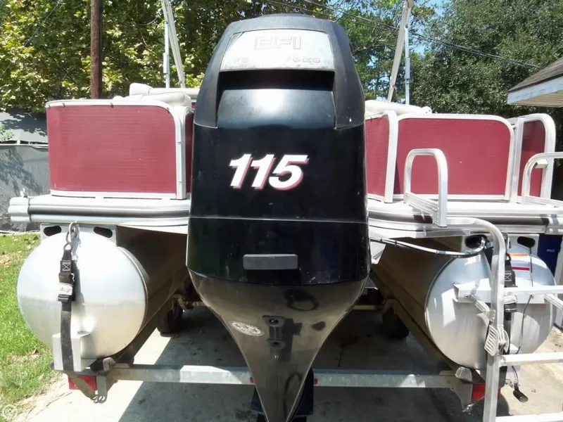 Slide: The Image of Lowe Suncruiser Pontoon Boat Ski & Fish 23 SF234 2011 - 11
